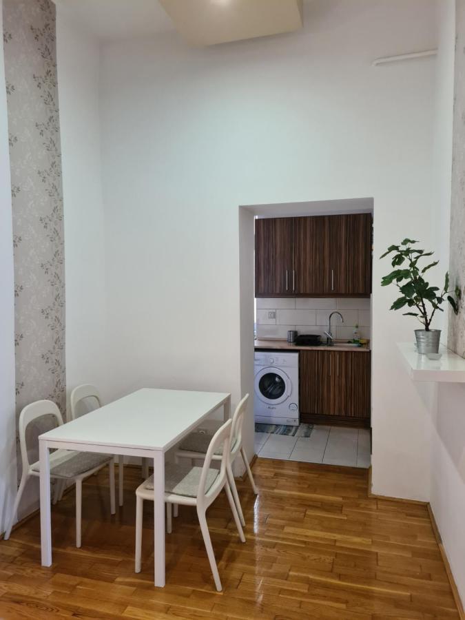 Feeling Home In The Heart Of Budapest Ngoại thất bức ảnh