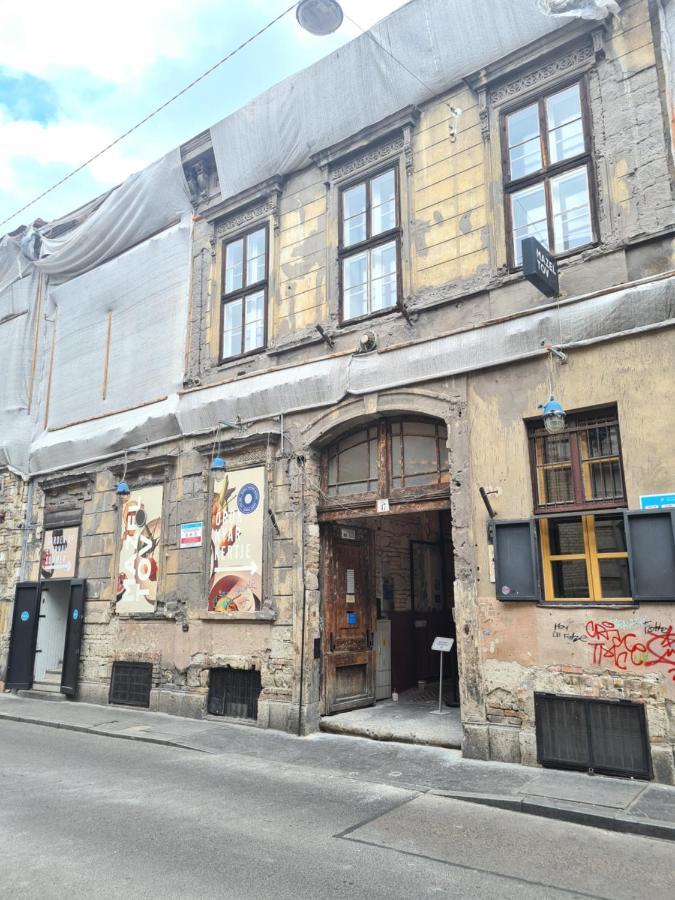 Feeling Home In The Heart Of Budapest Ngoại thất bức ảnh